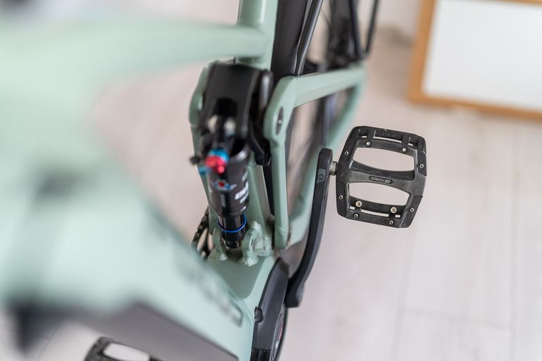 Used Focus Thron SRAM GX 2021 Mountainbike, Green — image 17 of 38