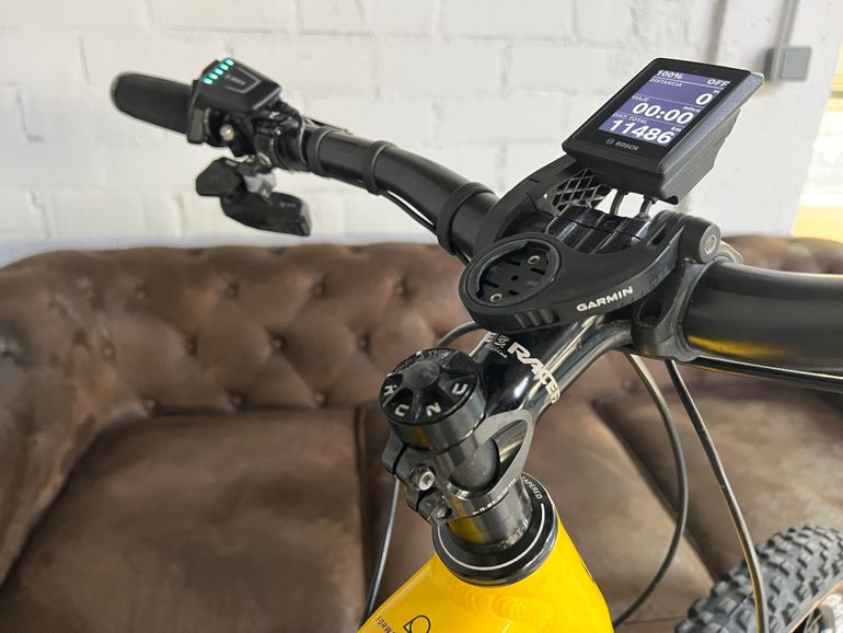Mondraker LEVEL RR 2022 2022 Mountainbike usato, Grigio chiaro — immagine 7 di 30