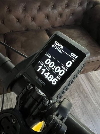 Mondraker LEVEL RR 2022 2022 Mountainbike usato, Grigio chiaro — immagine 2 di 30