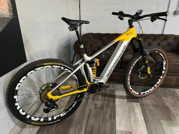 Mondraker LEVEL RR 2022 2022 Mountainbike usato, Grigio chiaro — immagine 29 di 30