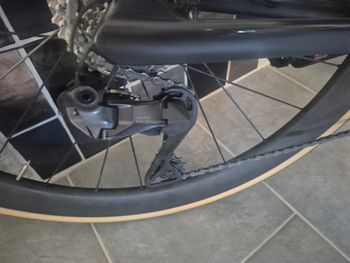 Used BMC R01 Four 2025 Road & Gravel, Black — image 4 of 12