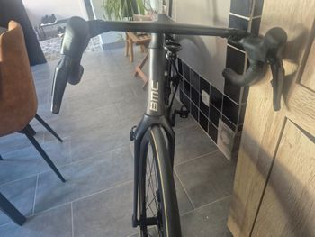 Used BMC R01 Four 2025 Road & Gravel, Black — image 6 of 12