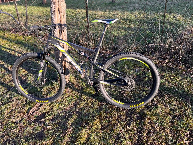 Merida NINETY-SIX 6000 2017 2017 Mountainbike usato, Nero — immagine 2 di 10