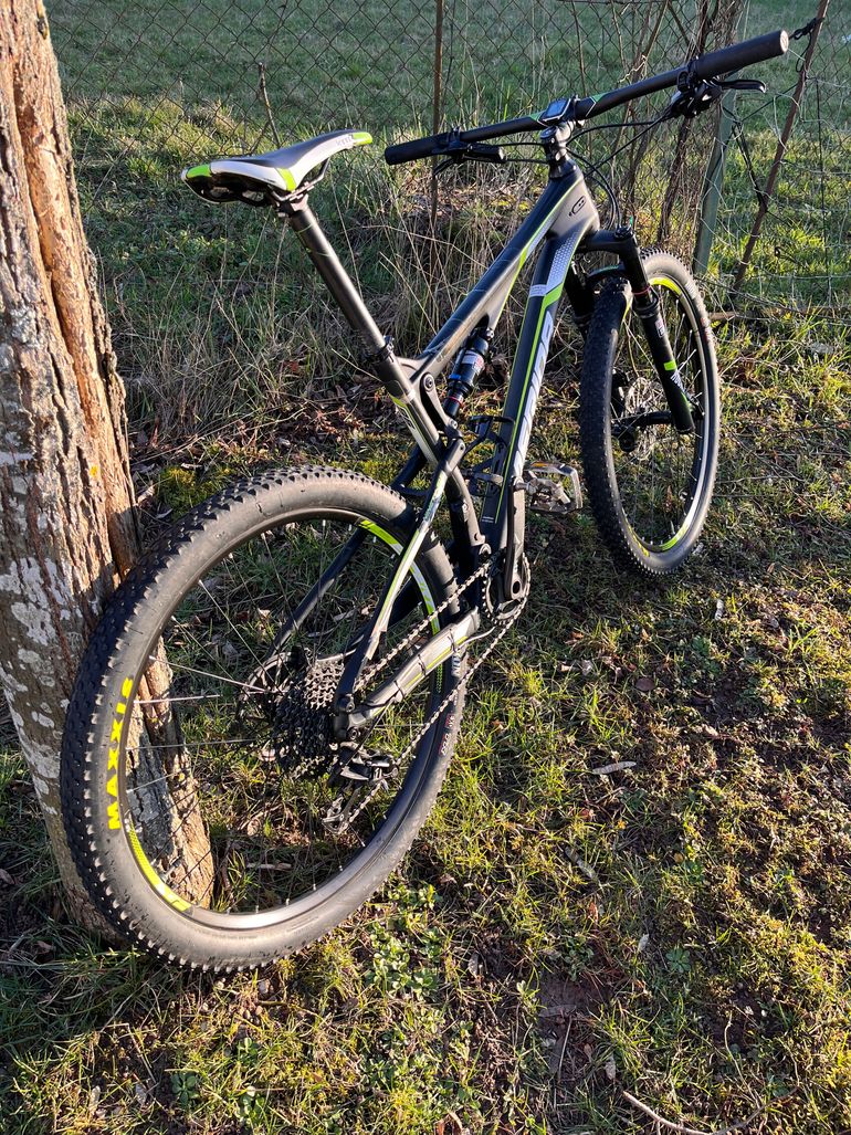 Merida NINETY-SIX 6000 2017 2017 Mountainbike usato, Nero — immagine 4 di 10