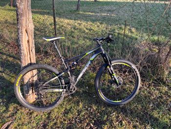 Merida NINETY-SIX 6000 2017 2017 Mountainbike usato, Nero — immagine 1 di 10