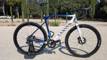Used Canyon Inflite CF SLX 9 TEAM 2022 2022 Road & Gravel