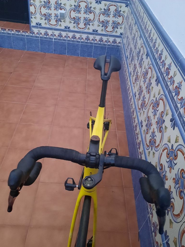 Used Orbea ORCA M30 2023 2023 Road & Gravel, Orange — image 3 of 5