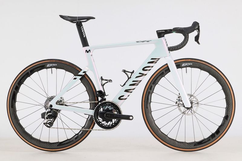 Tweedehands Canyon Endurace CFR AXS 2027 2027 Road & Gravel