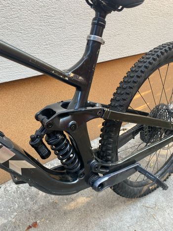 Używany Trek Slash 7 2022 2022 Mountainbike — zdjęcie 5 z 8