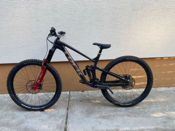 Używany Trek Slash 7 2022 2022 Mountainbike — zdjęcie 2 z 8