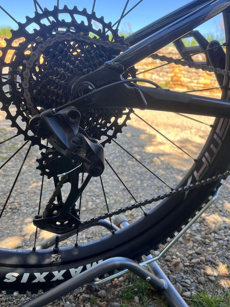 Mondraker RAZE R 2024 2024 Mountainbike usato, Blu — immagine 4 di 4