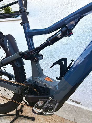 Focus JAM ² 6.8 2023 2023 Mountainbike usato, Blu — immagine 11 di 11