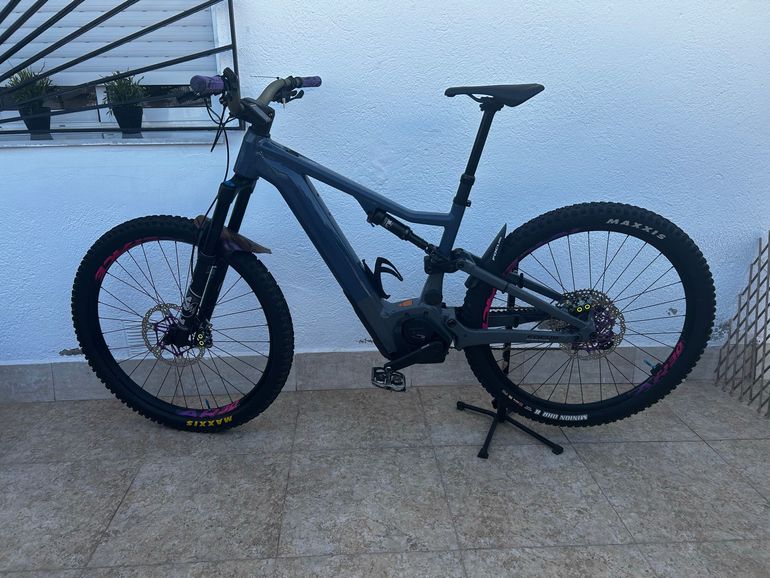 Focus JAM ² 6.8 2023 2023 Mountainbike usato, Blu — immagine 10 di 11