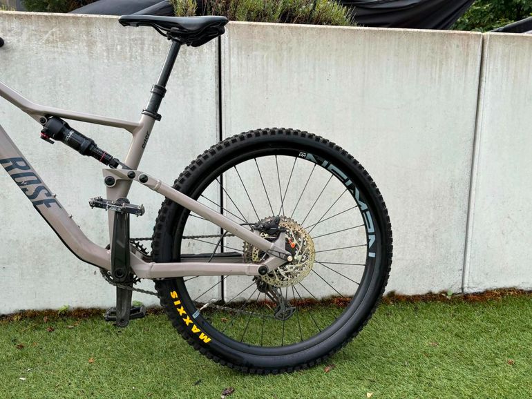 Brugt Rose Ground Control 2 2025 2025 Mountainbike — billede 4 af 9