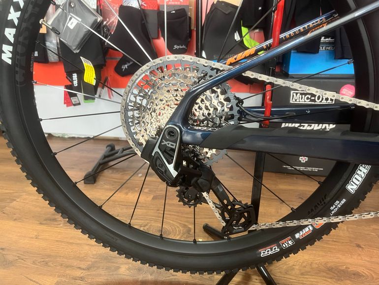 Used KTM SCARP MT MASTER 2025 2025 Mountainbike, Blue — image 6 of 8