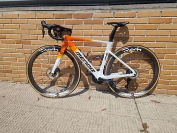 Mendiz Custom Shimano Ultegra Di2 2025 Road & Gravel de segunda mano