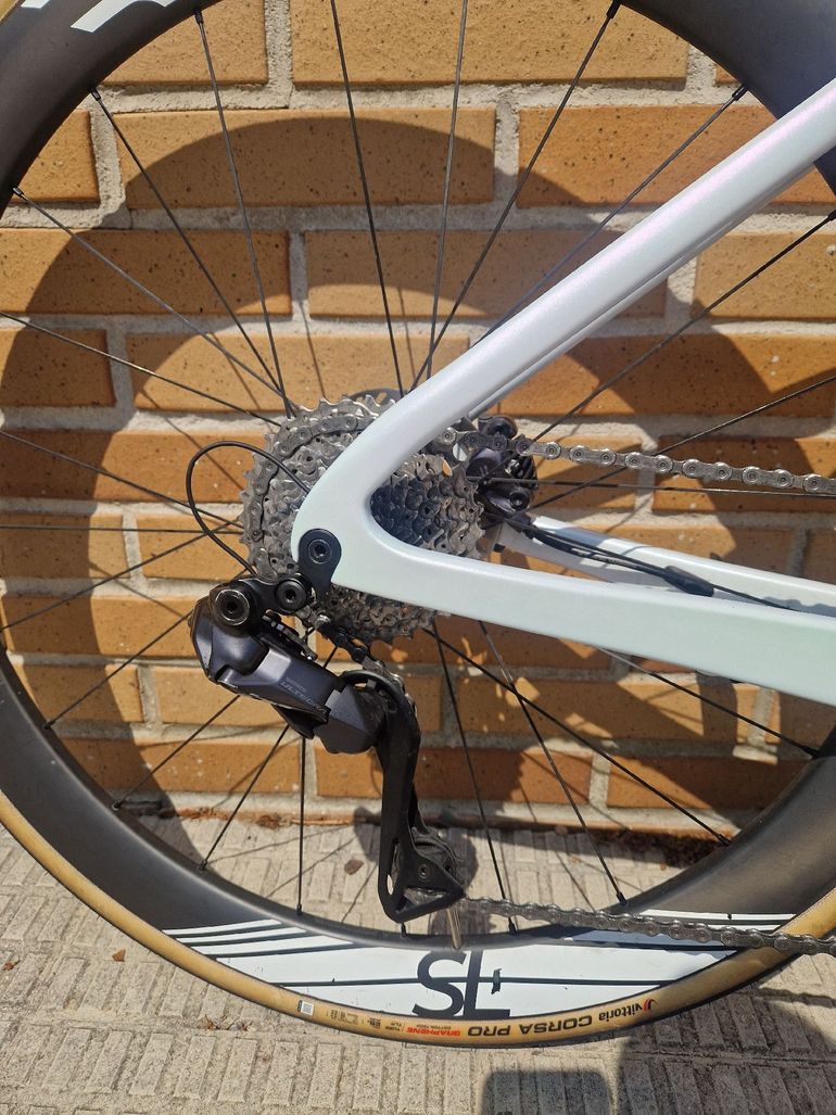 Used Mendiz Custom Shimano Ultegra Di2 2025 Road & Gravel, Orange — image 3 of 10