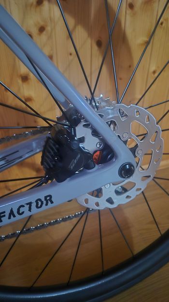 Použité Factor O2 2025 Road & Gravel — obrázek 6 z 6