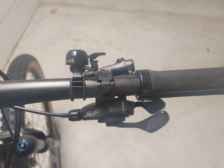 Gebrauchtes BMC Fourstroke 01 TWO 2021 2021 Mountainbike, Hellgrau, 29 — Bild 8 von 8