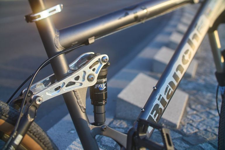 Bianchi Legor 5600 2007 Mountainbike usato, Grigio chiaro — immagine 3 di 14