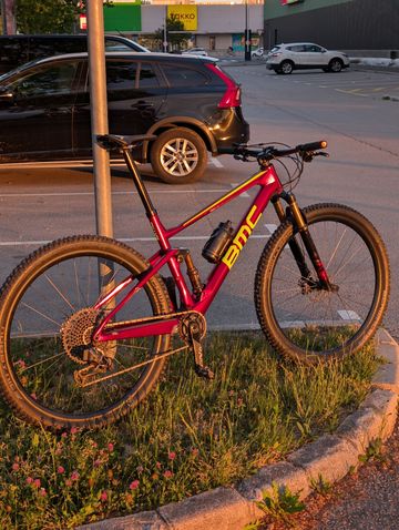 Used BMC Fourstroke 01 ONE 2022 2022 Mountainbike, Red, 29 — image 8 of 8