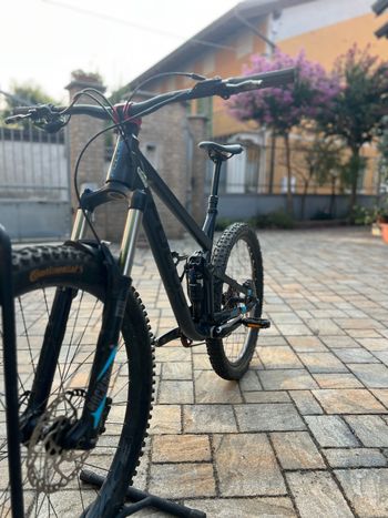 Używany Focus JAM Evo 29 2018 2018 Mountainbike — zdjęcie 3 z 5