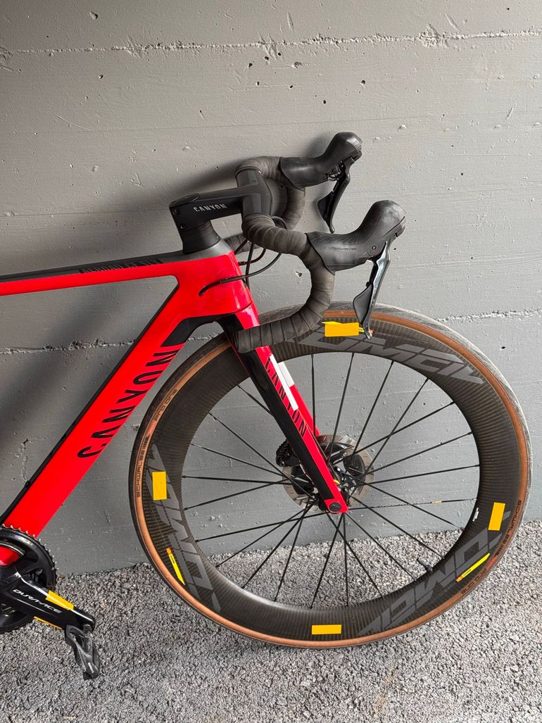 Used Canyon Aeroad CF SLX 9.0 2018 2018 Road & Gravel, Red — image 5 of 6