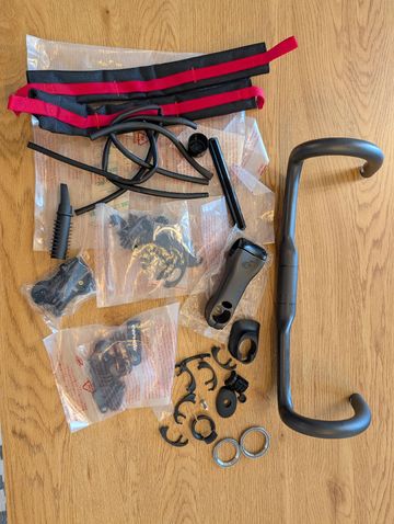 Cervélo Caledonia Frameset 2026 Road & Gravel d'occasion — image 8 sur 14