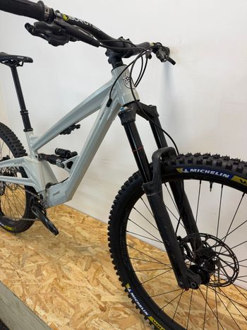 Orange Custom Shimano Deore 2026 Mountainbike de segunda mano, Blanco — imagen 5 de 5