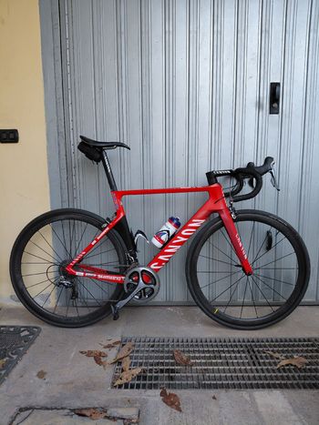 Gebrauchtes Canyon Aeroad CF SLX 2015 2015 Road & Gravel