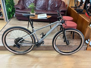 Tweedehands BMC Twostroke 01 THREE 2023 2023 Mountainbike — afbeelding 2 van 18