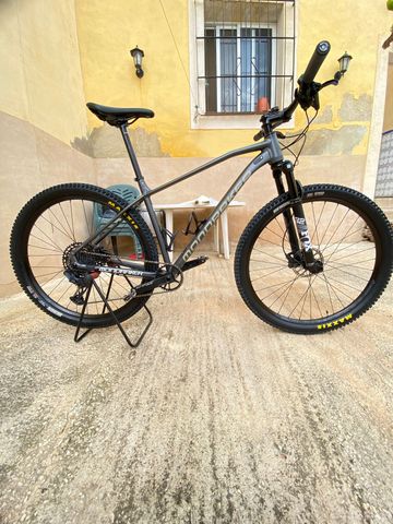 Used Mondraker CHRONO R 2023 2023 Mountainbike, Light Gray, 29 — image 2 of 8