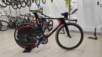 Merida Warm TT 2024 Road & Gravel usato