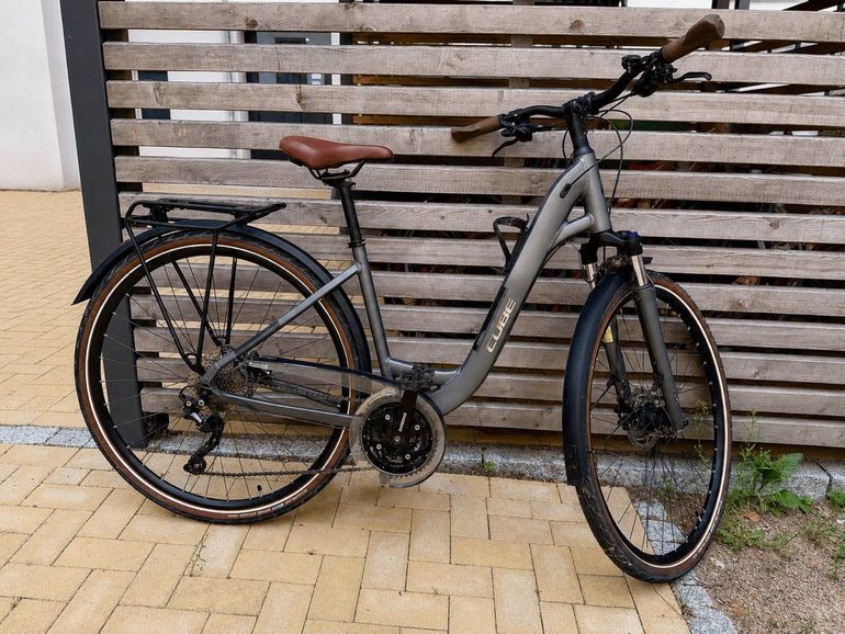 Used CUBE Touring EXC Easy Entry 2023 Urban, Light Gray — image 16 of 17