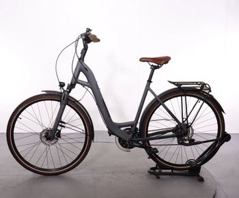 Used CUBE Touring EXC Easy Entry 2023 Urban, Light Gray — image 8 of 17