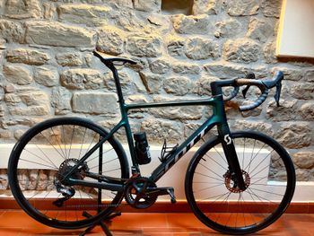 Gebrauchtes Scott Addict 20 2022 2022 Road & Gravel