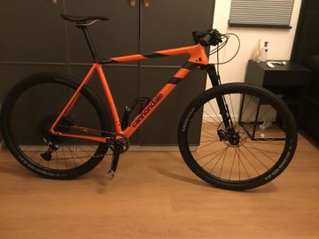 Tweedehands Cannondale F-Si Carbon 4 2022 2022 MTB