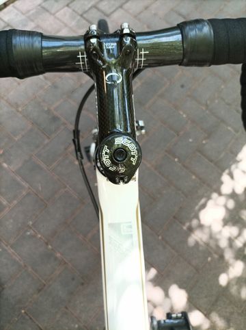 Used Scott Addict R3 2011 Road & Gravel, White — image 20 of 23