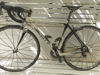 Scott Addict R3 2011 Road & Gravel usato, Bianco — immagine 9 di 23