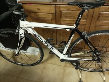 Scott Addict R3 2011 Road & Gravel usato, Bianco — immagine 10 di 23