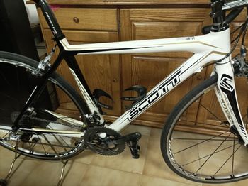 Scott Addict R3 2011 Road & Gravel usato, Bianco — immagine 2 di 23