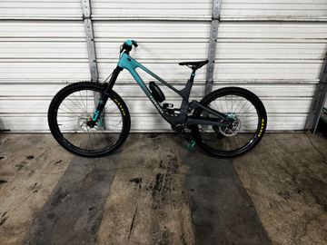 Used Forbidden Dreadnought GX RS S Plus Mullet 2024 Frameset 2024 MTB