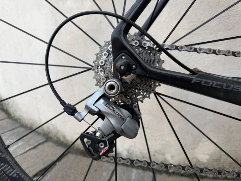 Used Focus Izalco Shimano Ultegra 2010 Road & Gravel, Black — image 4 of 16