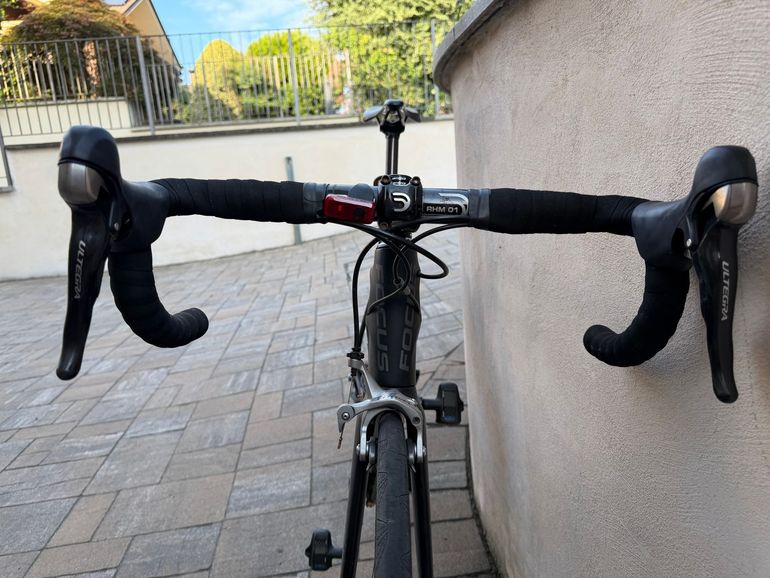 Used Focus Izalco Shimano Ultegra 2010 Road & Gravel, Black — image 2 of 16