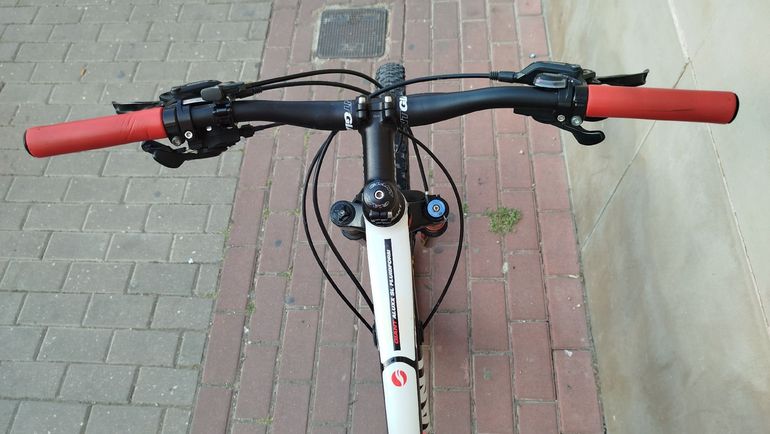 Giant Anthem Shimano Deore 2014 Mountainbike usato, Nero — immagine 8 di 8