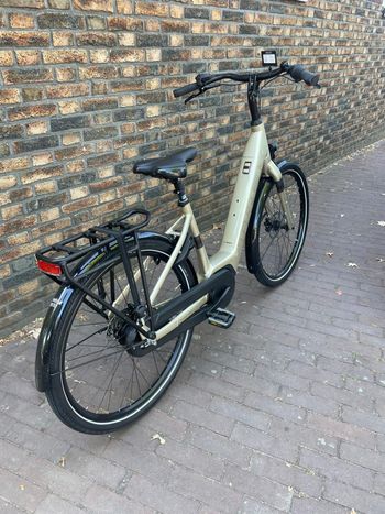 Gebrauchtes Trek District+ 1 Lowstep 2026 2026 Urban, Weiß — Bild 2 von 4
