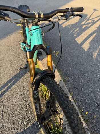 Brugt YT Industries Capra CORE 4 (NT) 29 2023 2023 Mountainbike — billede 4 af 6