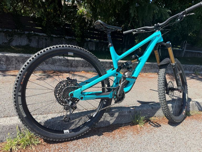 YT Industries Capra CORE 4 (NT) 29 2023 2023 Mountainbike usato, Blu — immagine 3 di 15