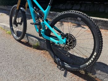 YT Industries Capra CORE 4 (NT) 29 2023 2023 Mountainbike usato, Blu — immagine 7 di 15