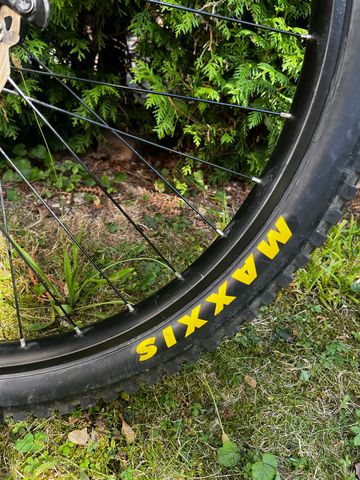 Trek Fuel EX 5 27.5 Plus 2018 2018 Mountainbike usato, Rosso — immagine 31 di 33